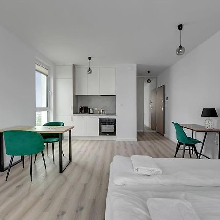 Studio Sw Piotra W Gdyni By Grand Apartments Gdynia Buitenkant foto