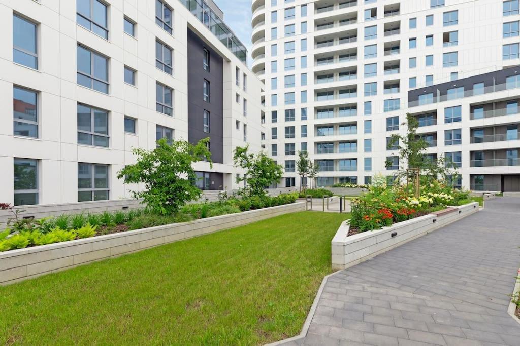 Studio Sw Piotra W Gdyni By Grand Apartments Gdynia Buitenkant foto