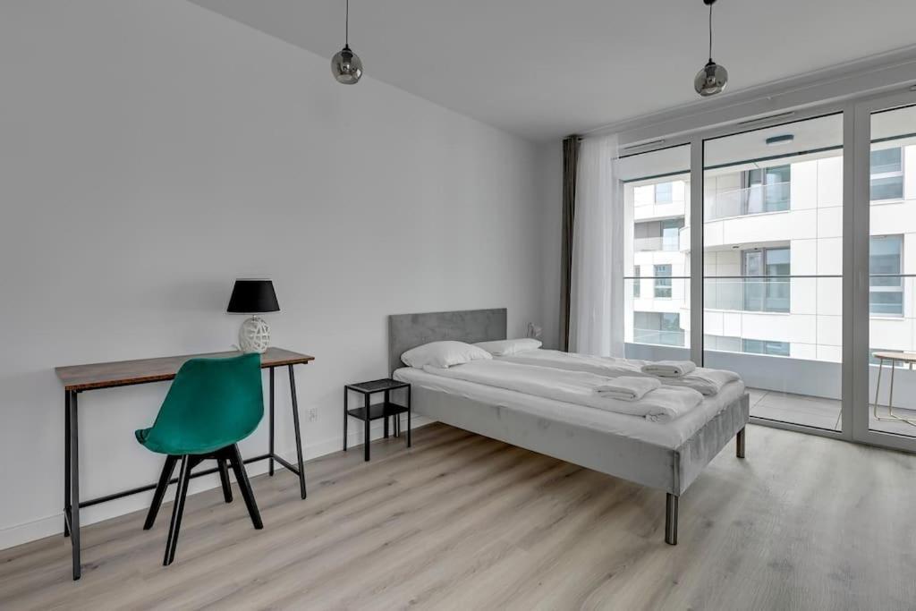 Studio Sw Piotra W Gdyni By Grand Apartments Gdynia Buitenkant foto