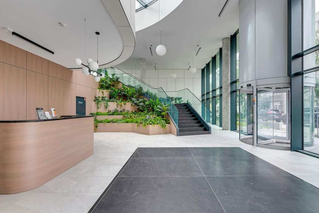 Studio Sw Piotra W Gdyni By Grand Apartments Gdynia Buitenkant foto